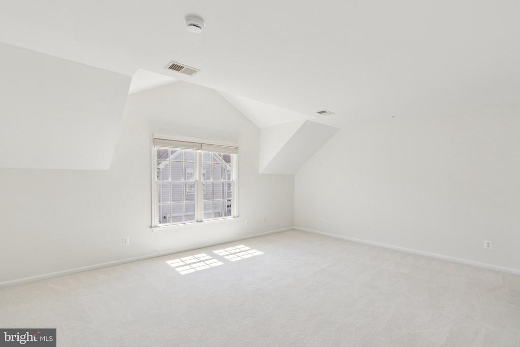 508 Goodland Pl