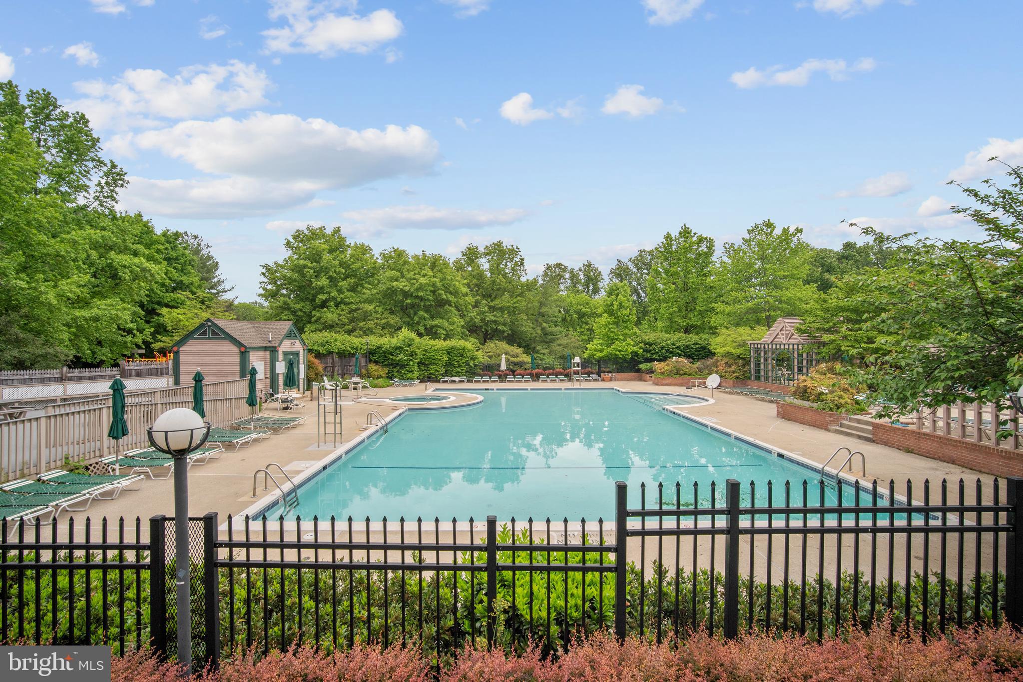 5800 Inman Park #410