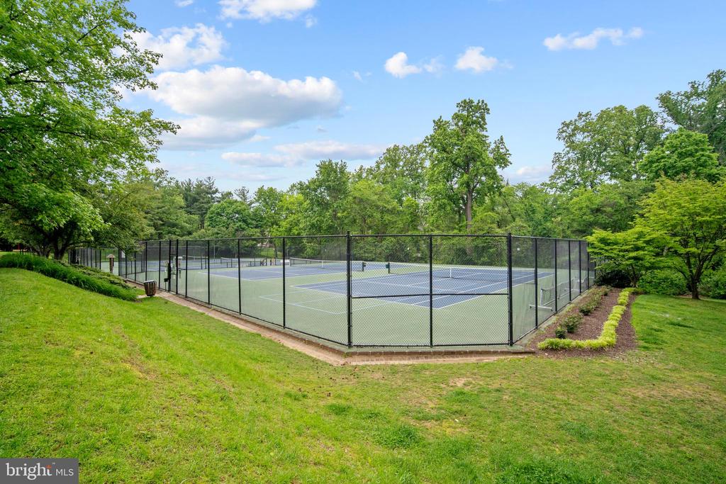 5800 Inman Park #410
