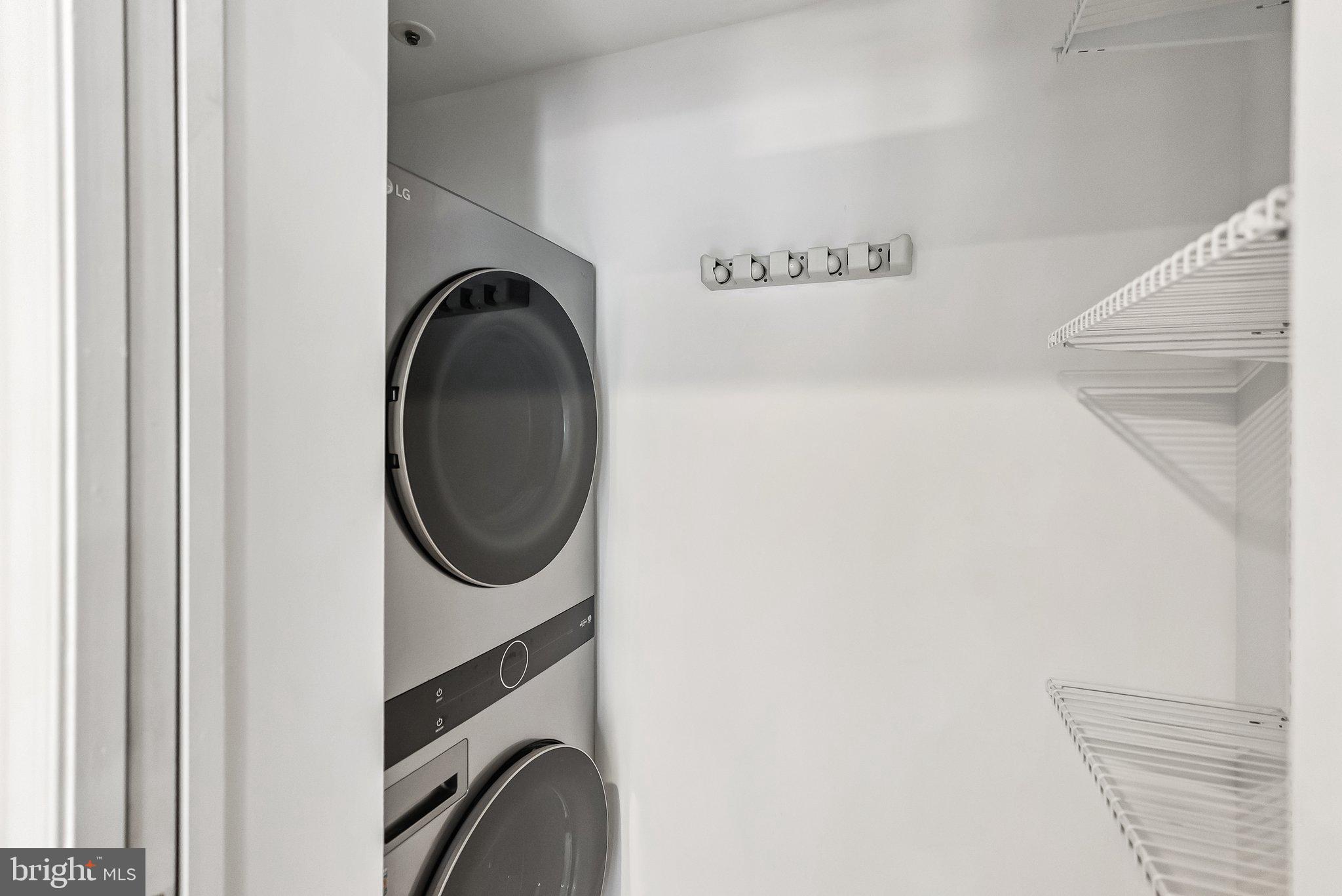 5800 Inman Park #410