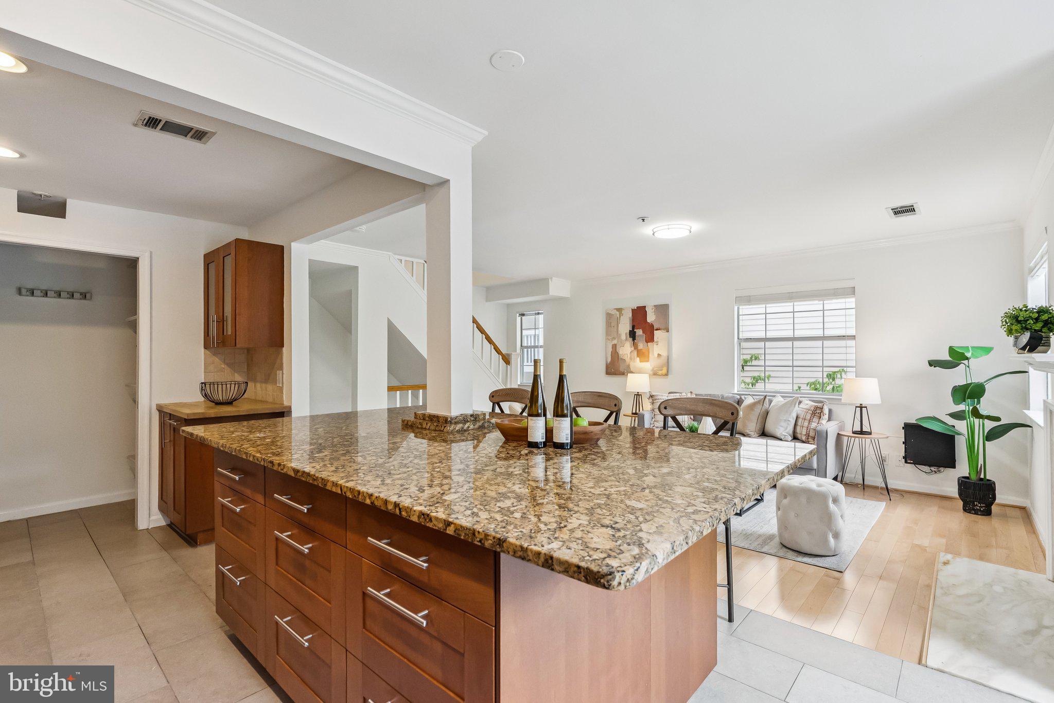 5800 Inman Park #410