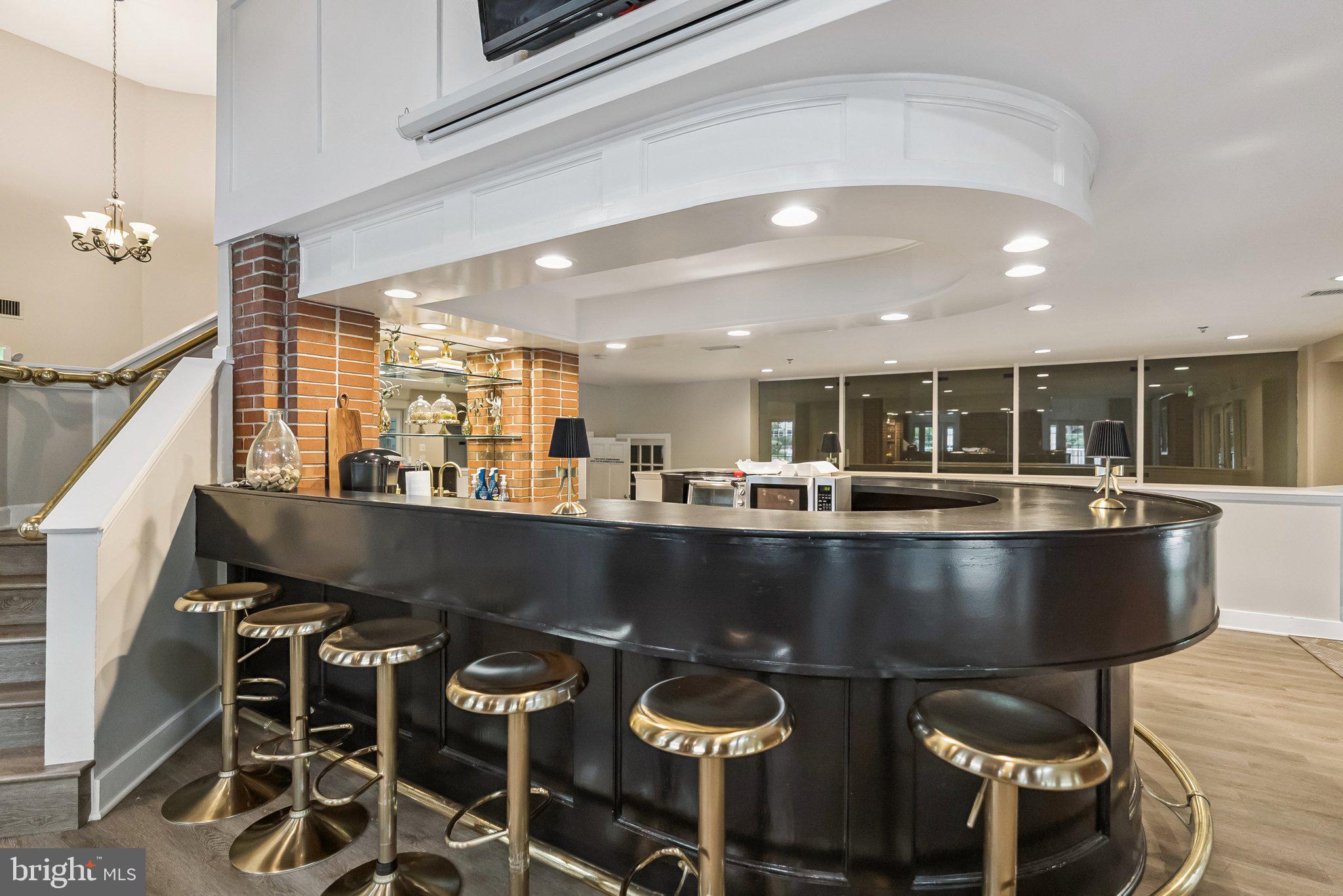 5800 Inman Park #410