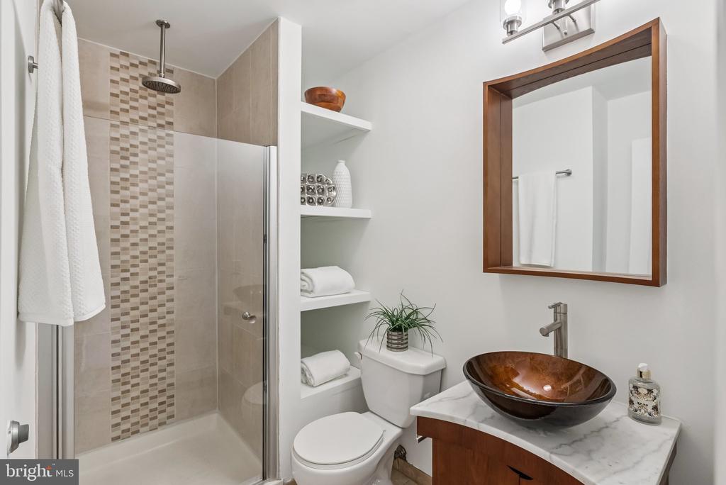 5800 Inman Park #410