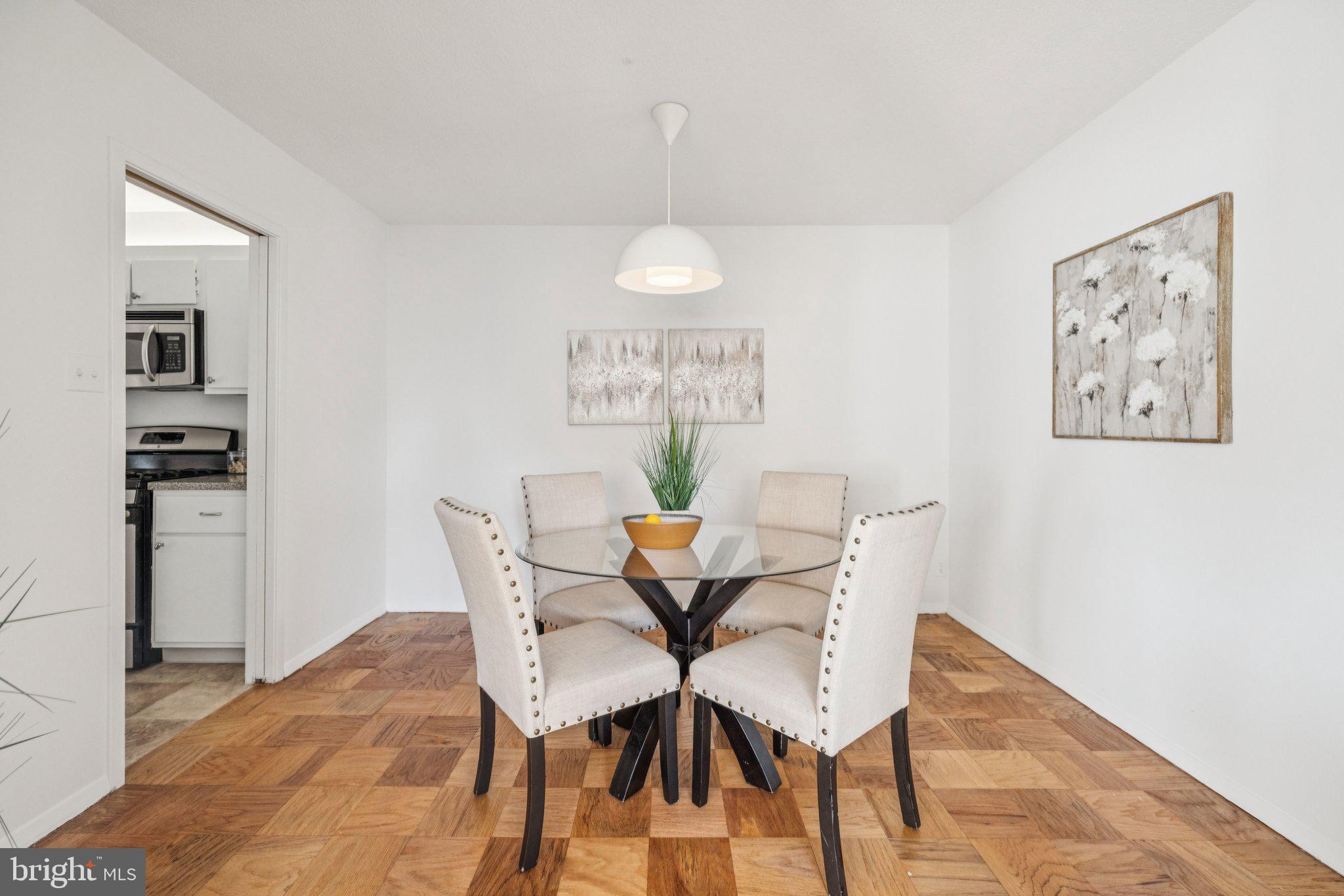 5500 Friendship Blvd #2019n