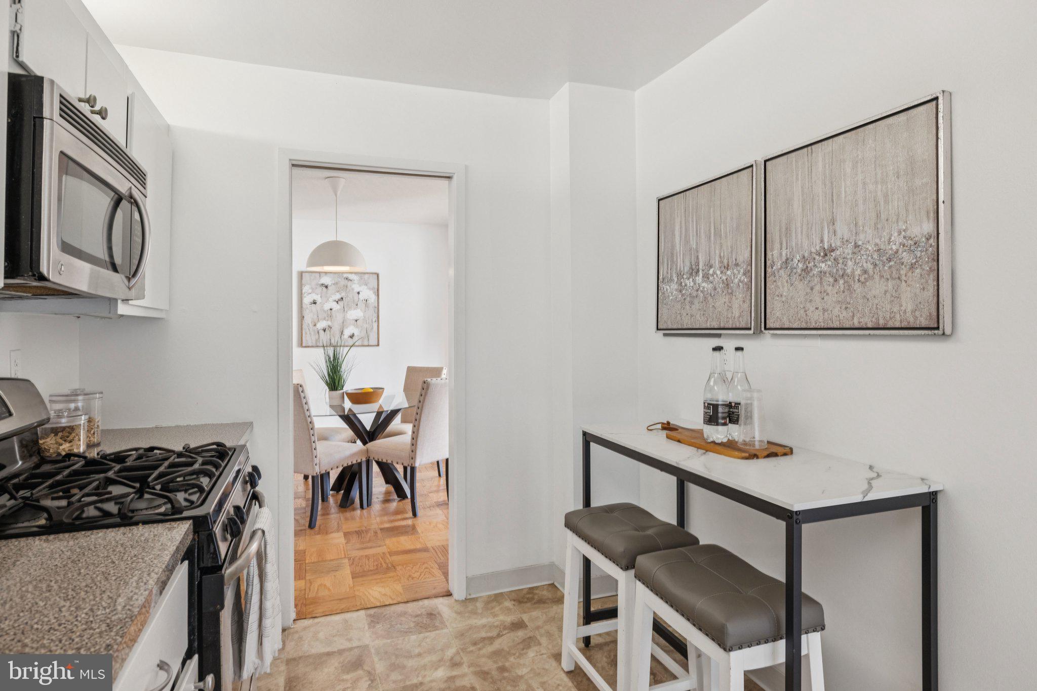 5500 Friendship Blvd #2019n