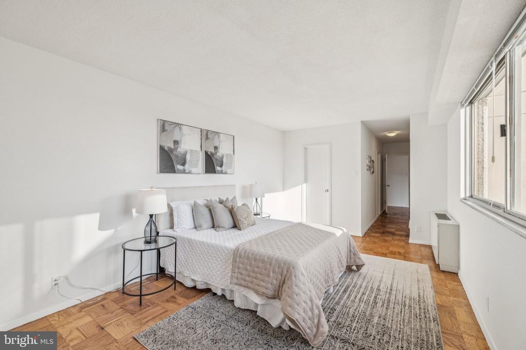 5500 Friendship Blvd #2019n