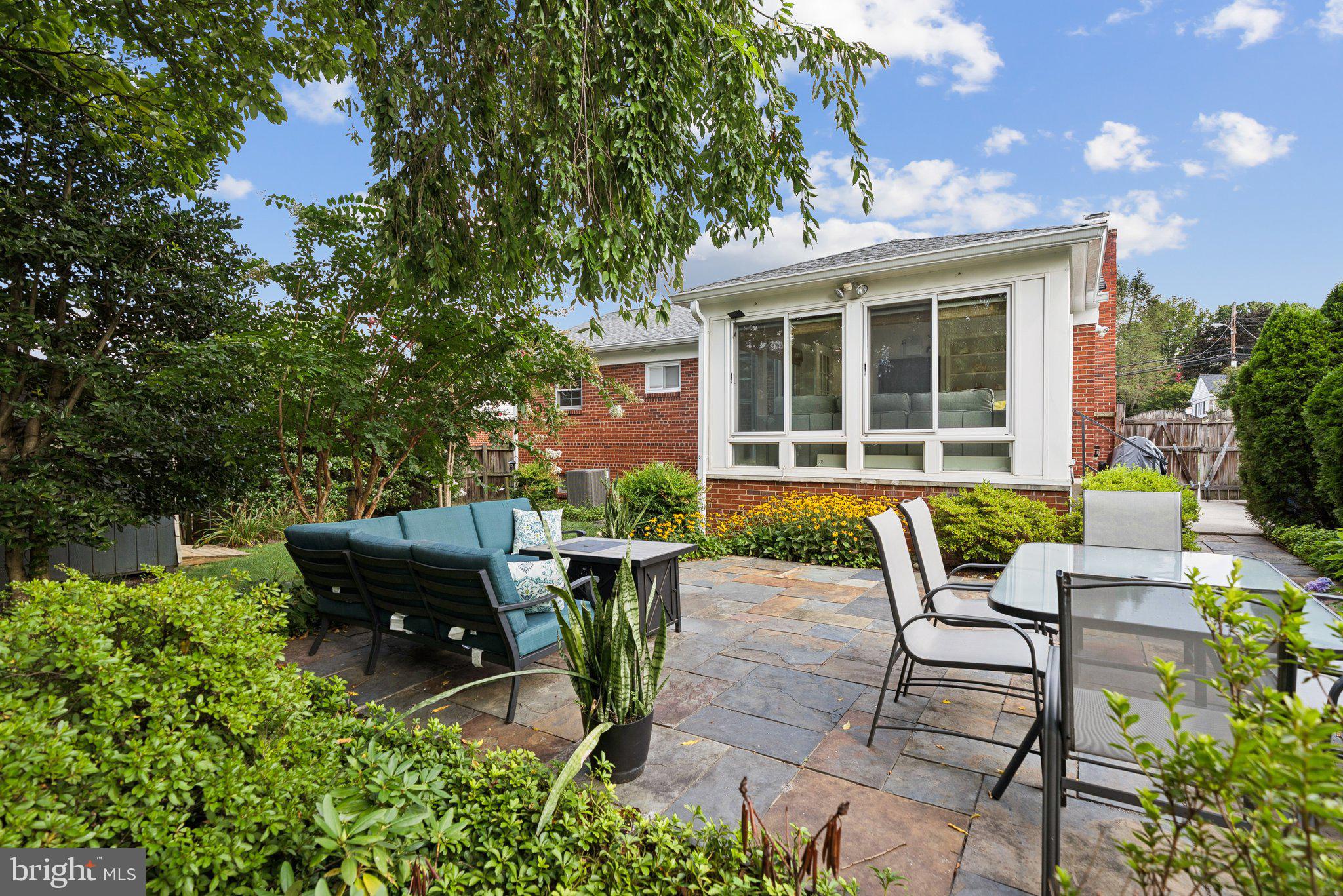 5006 FLANDERS AVENUE