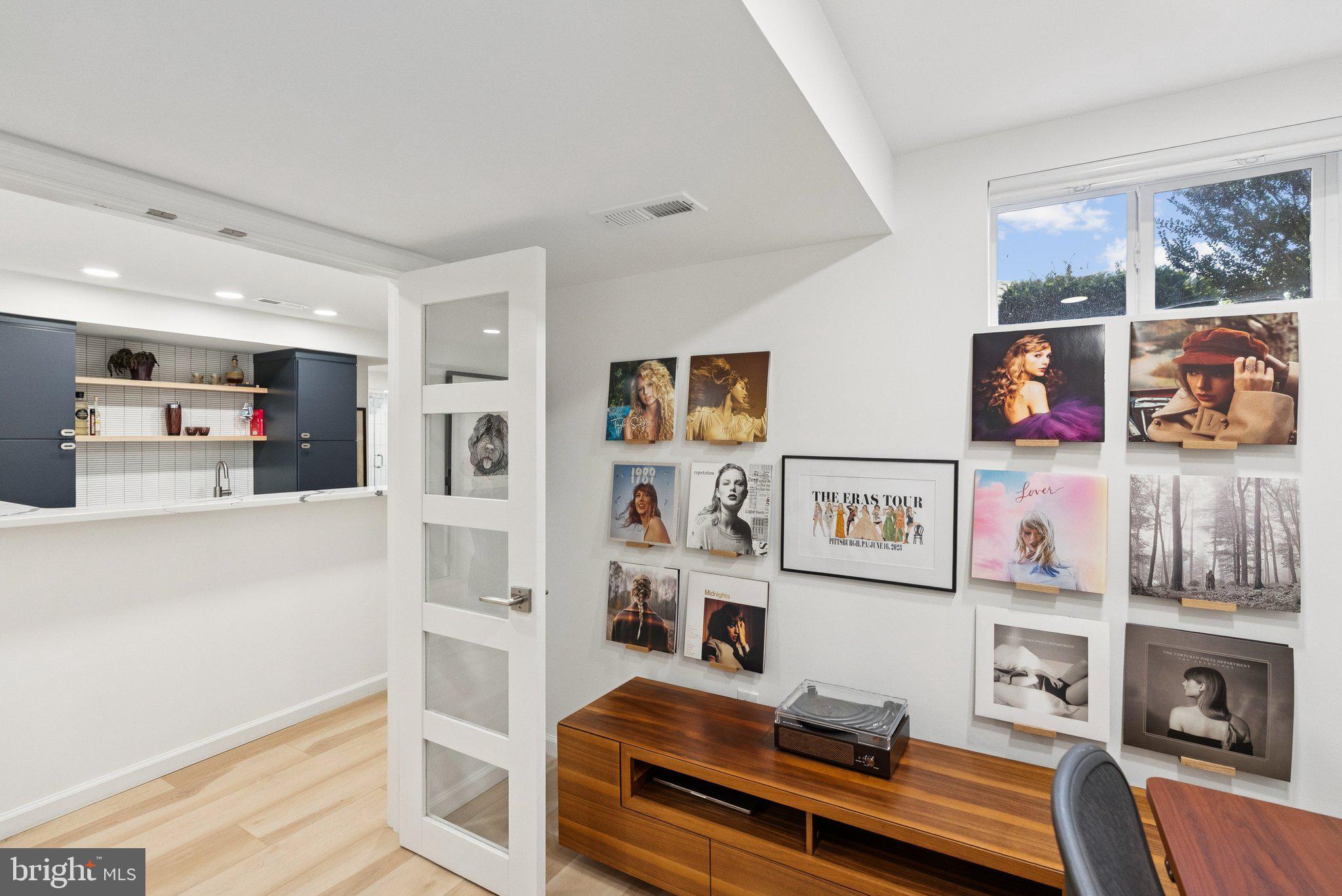 5006 FLANDERS AVENUE