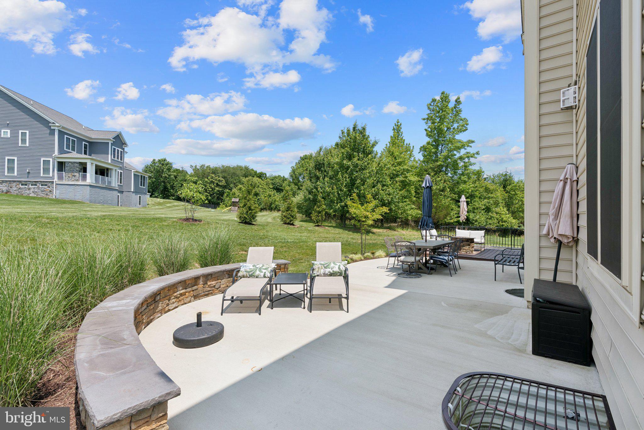 237 BARBERRY LANE