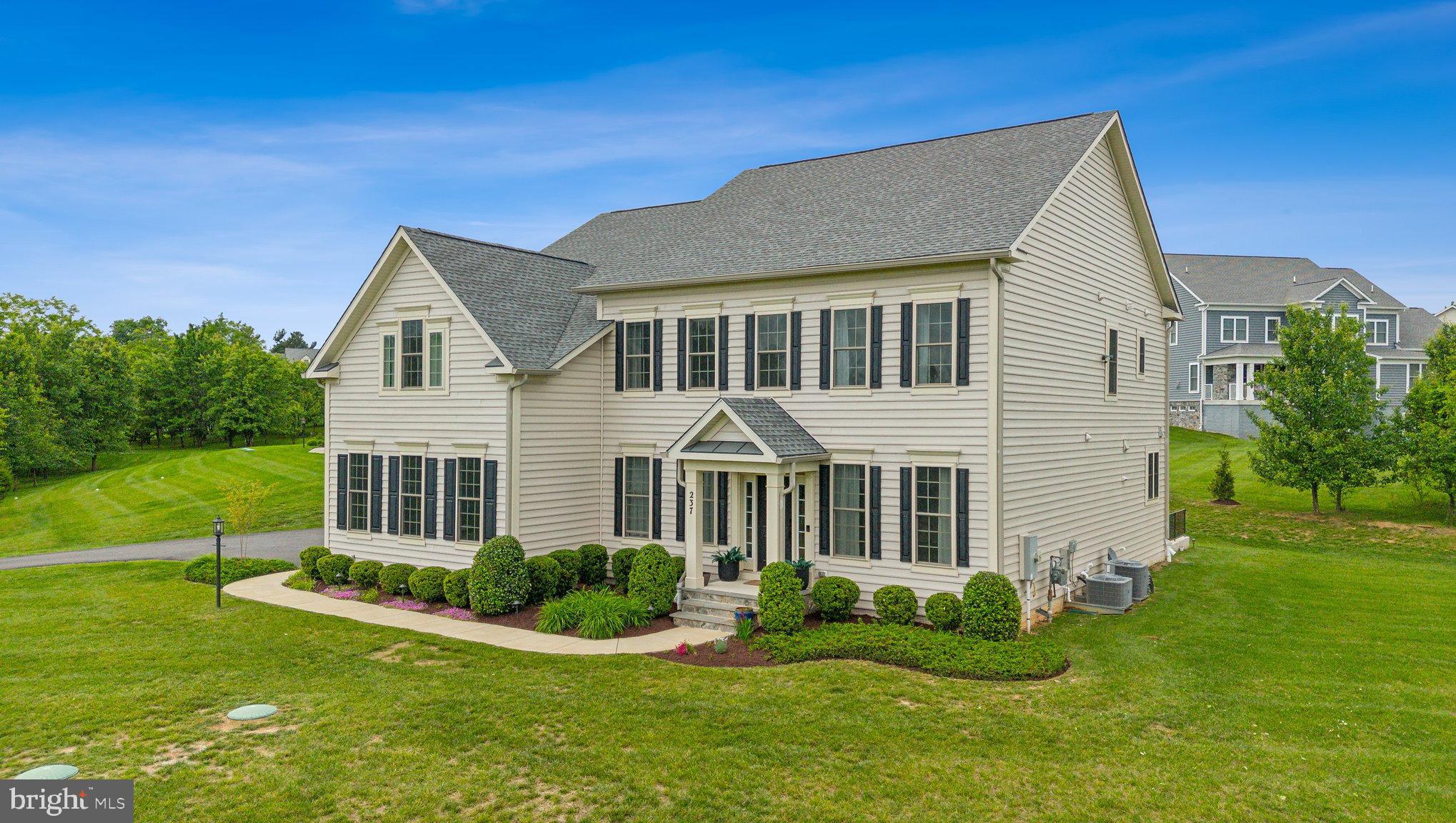 237 BARBERRY LANE