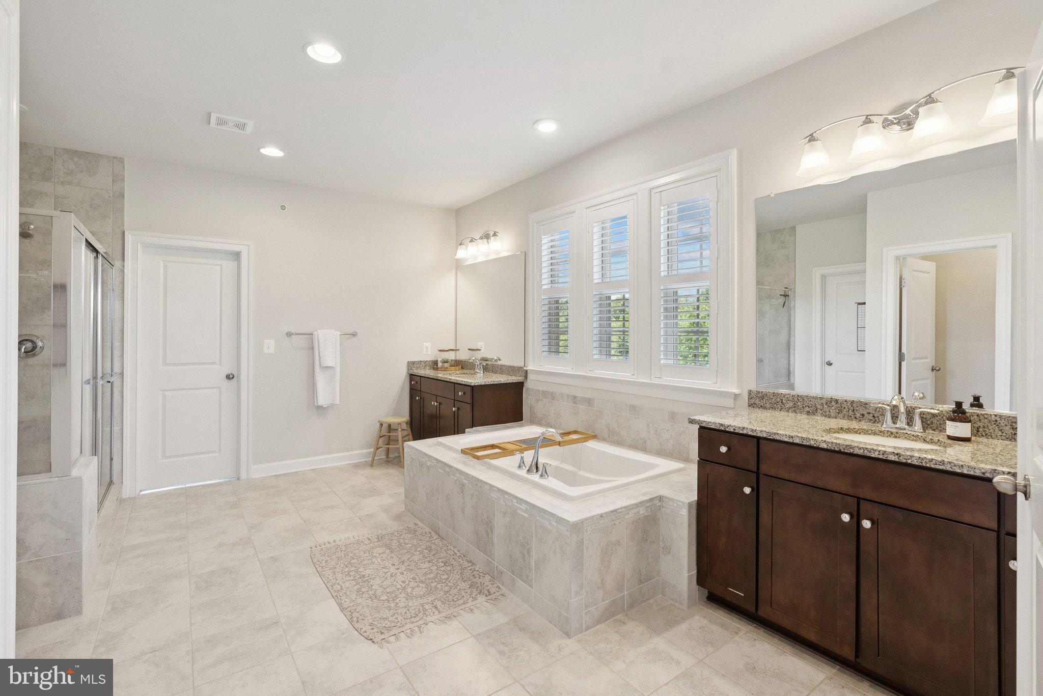 237 BARBERRY LANE