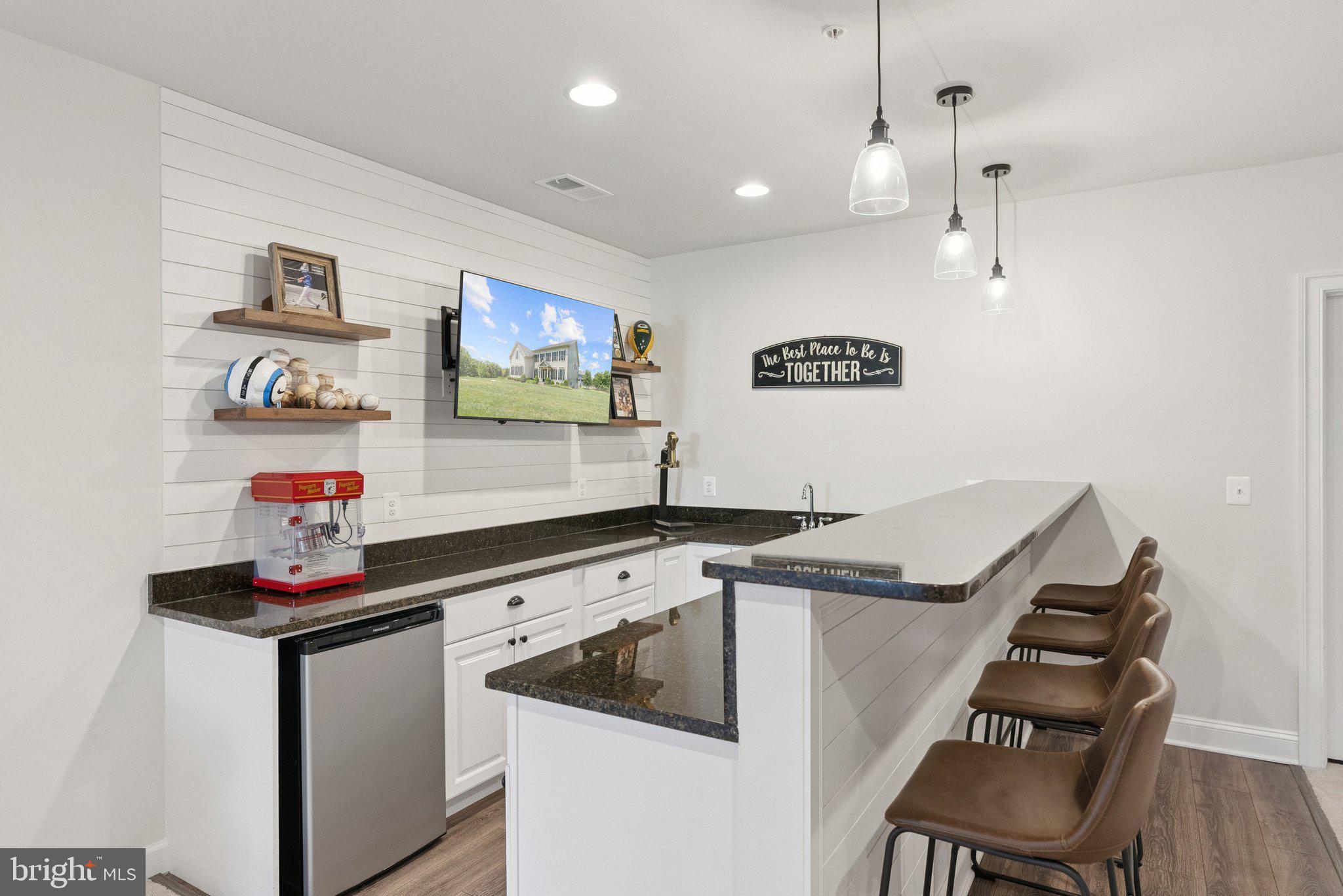 237 BARBERRY LANE