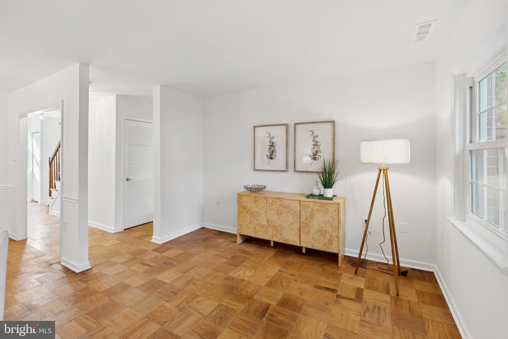 855 AZALEA DRIVE 27-855