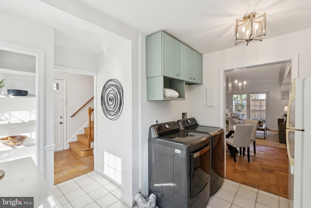 855 AZALEA DRIVE 27-855