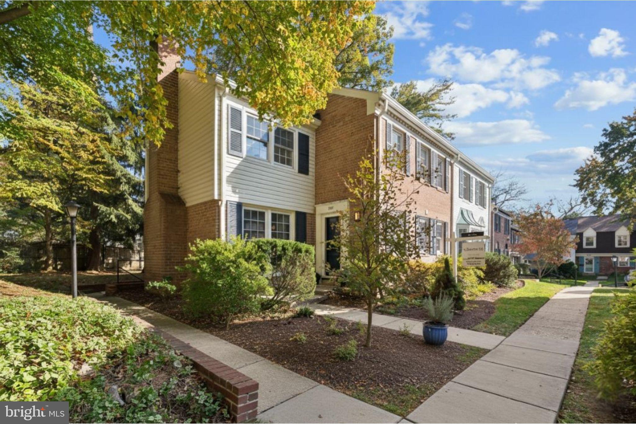 855 AZALEA DRIVE 27-855