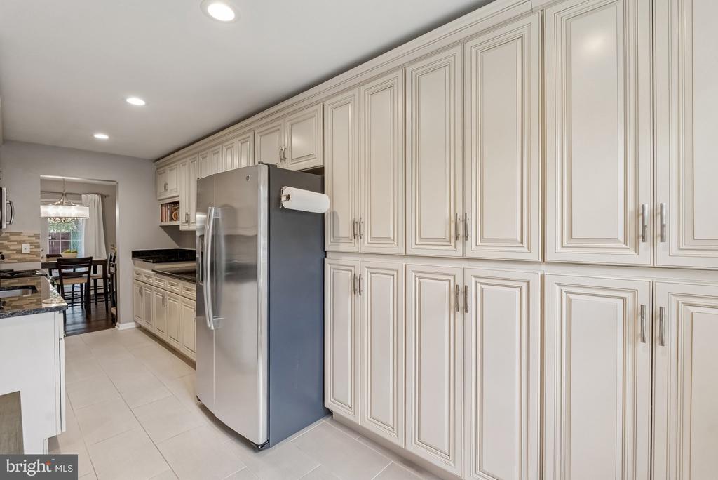 7 CORNERWOOD COURT