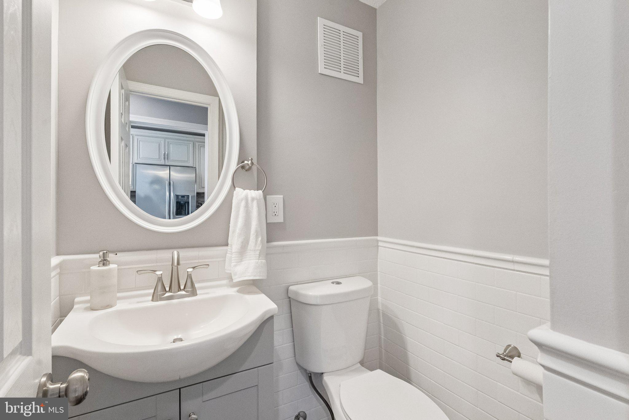 7 CORNERWOOD COURT