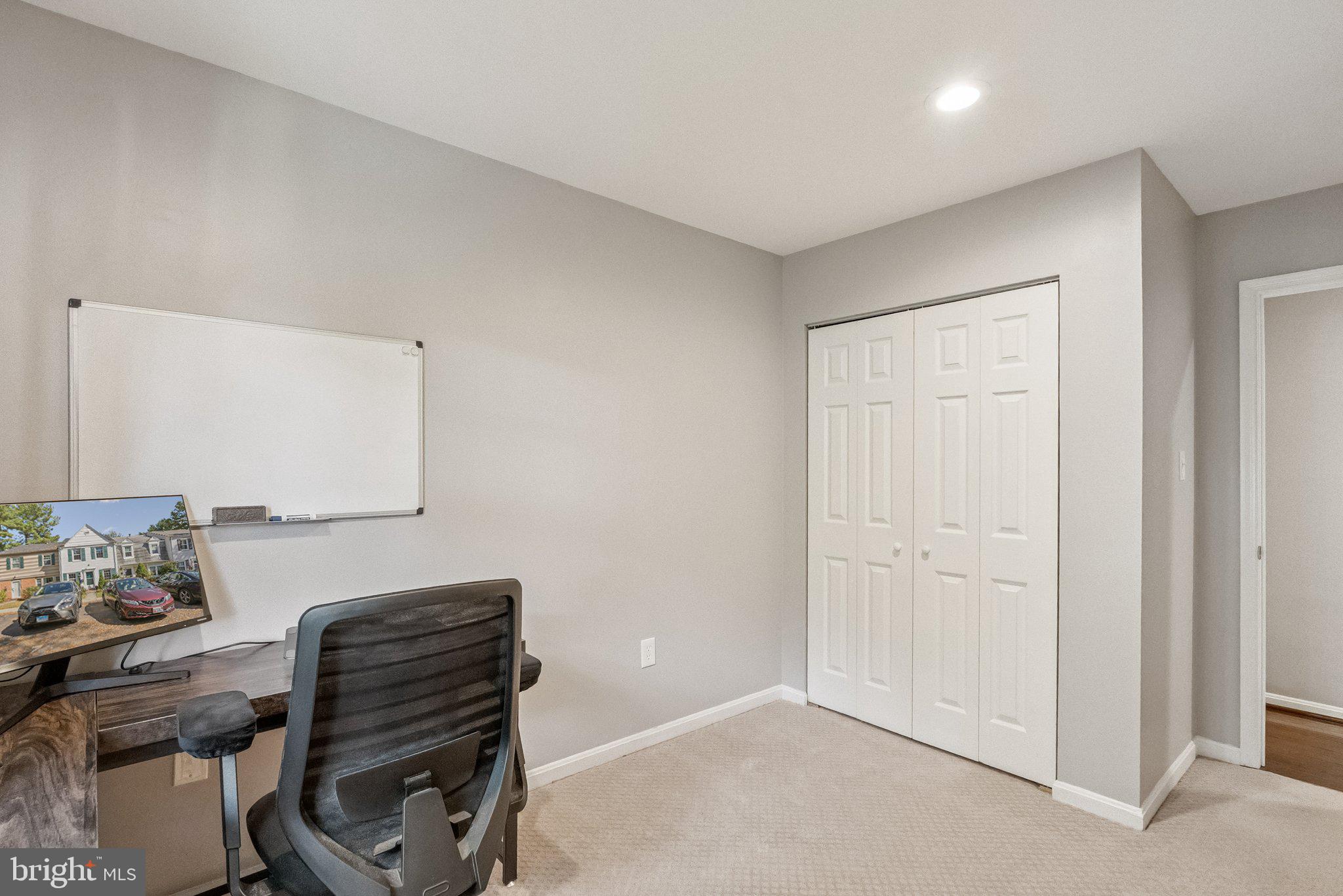 7 CORNERWOOD COURT