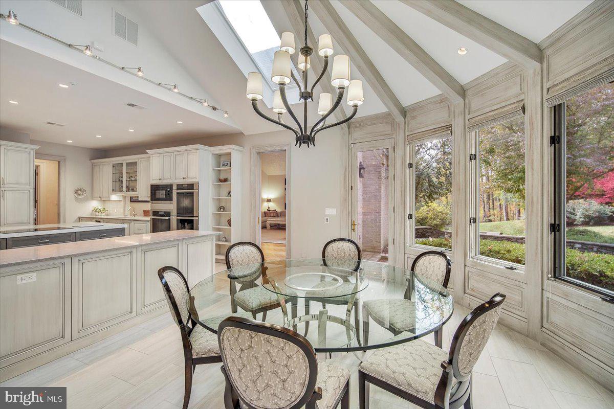 8917 HARVEST SQUARE COURT