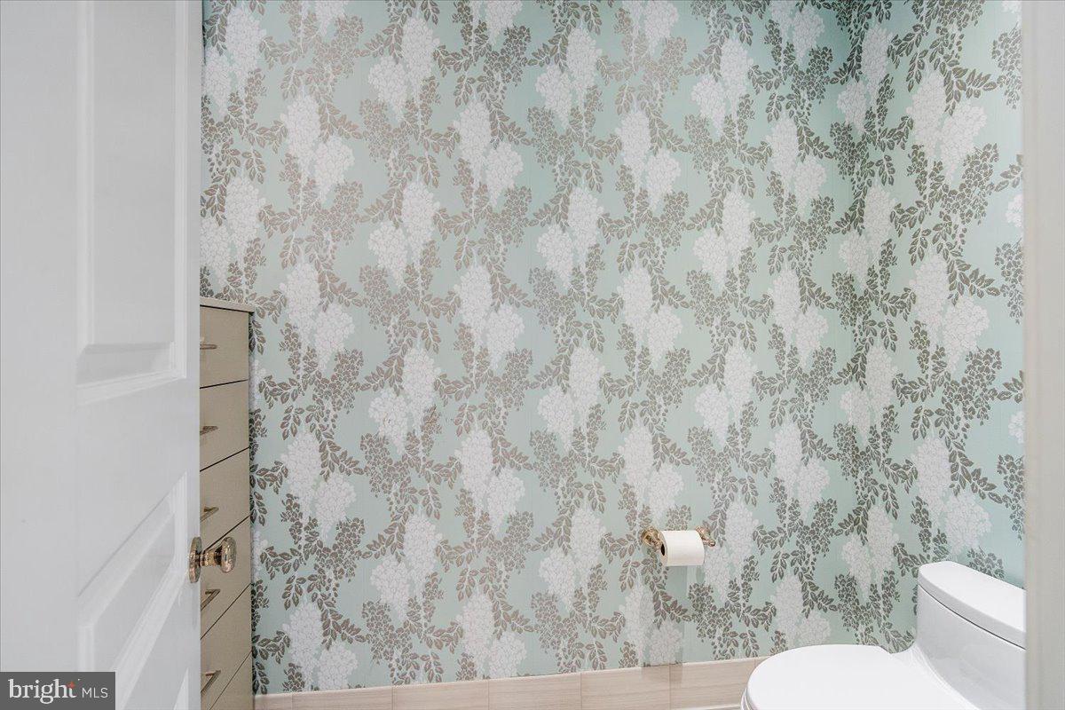 8917 HARVEST SQUARE COURT