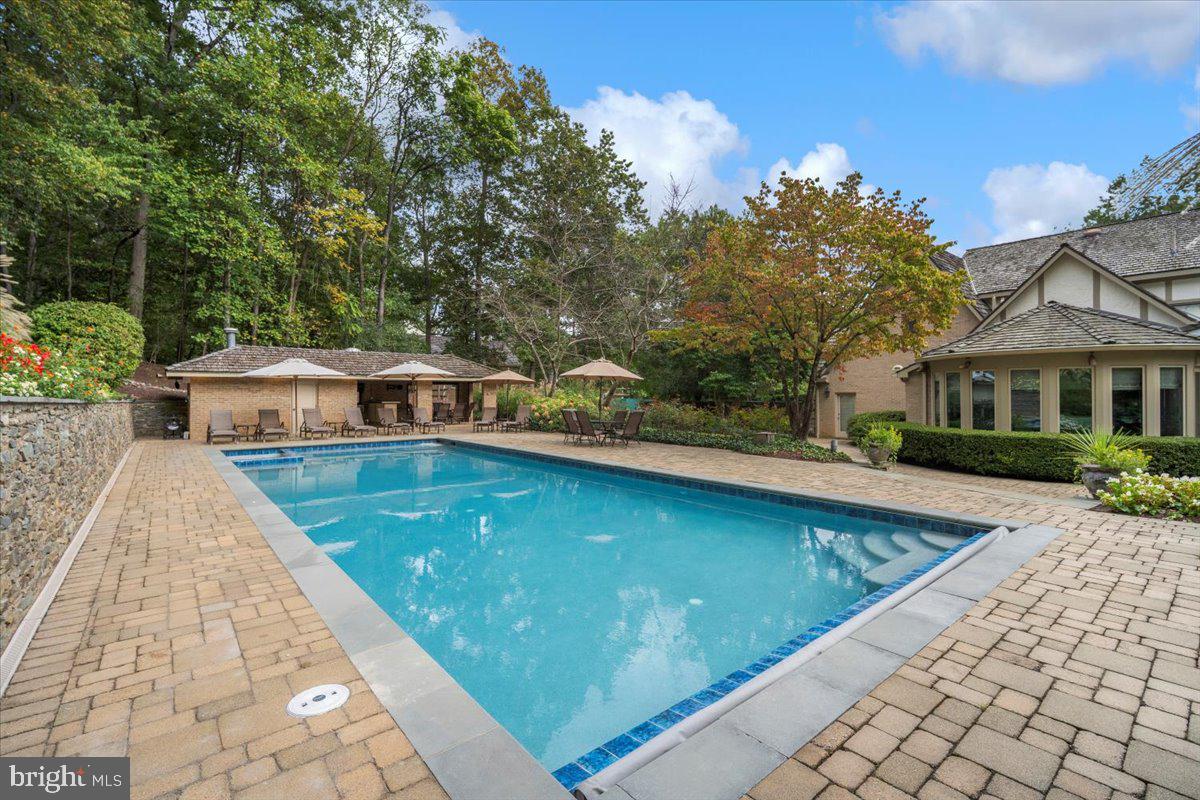 8917 HARVEST SQUARE COURT