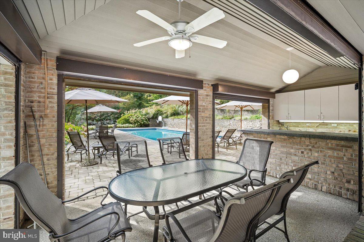 8917 HARVEST SQUARE COURT