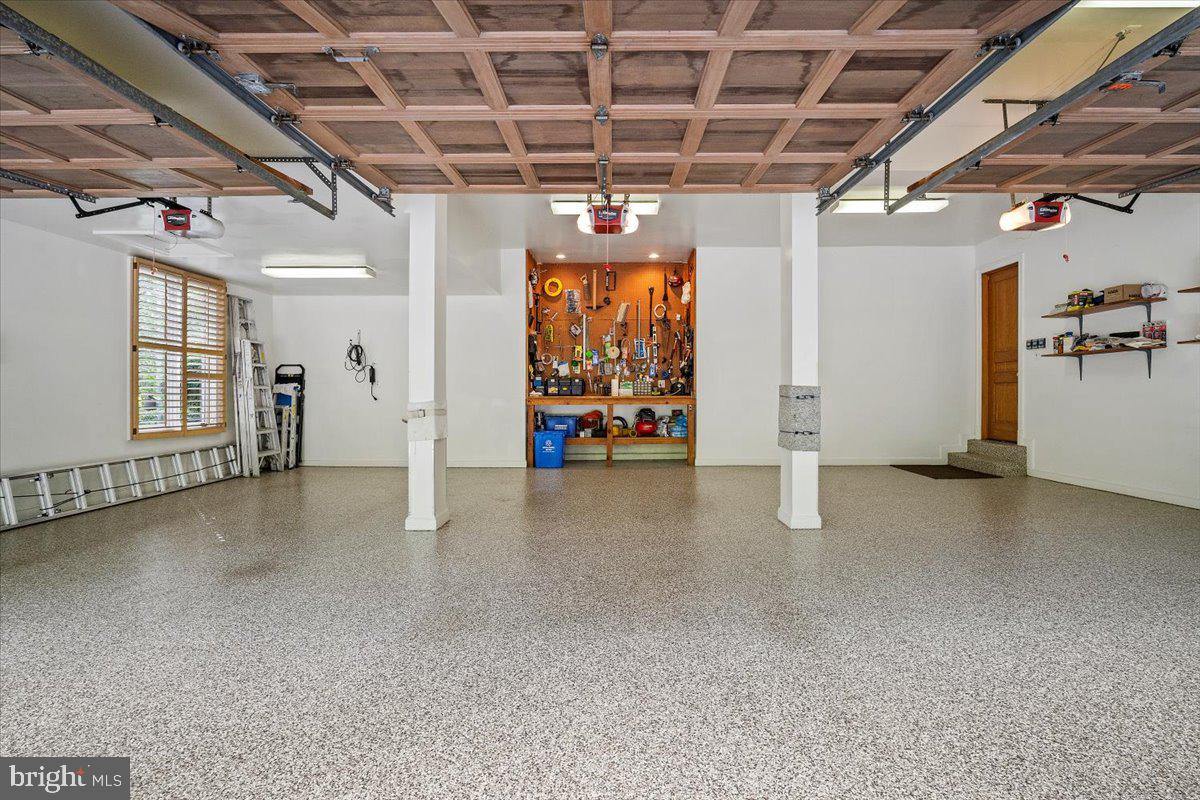 8917 HARVEST SQUARE COURT