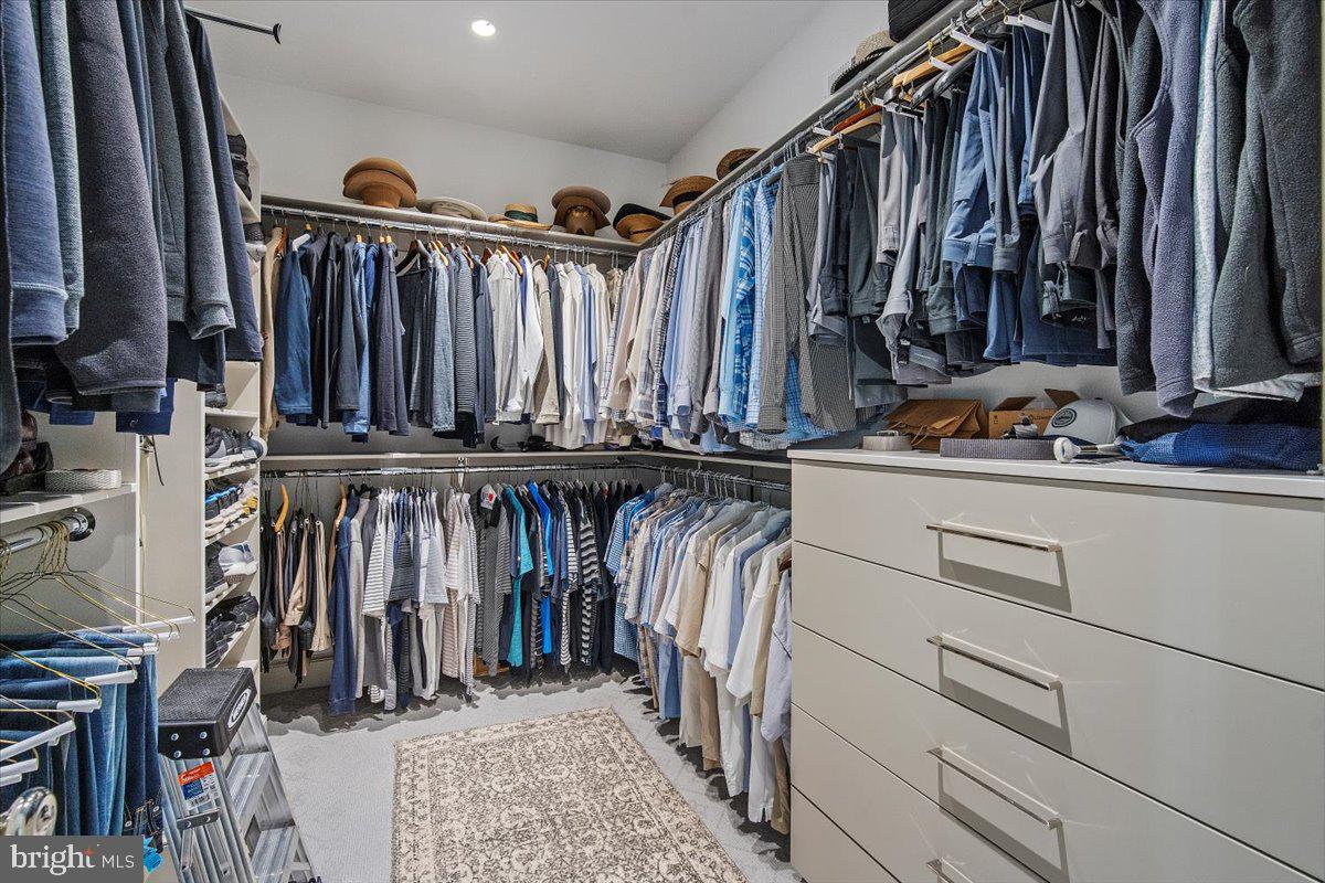 8917 HARVEST SQUARE COURT