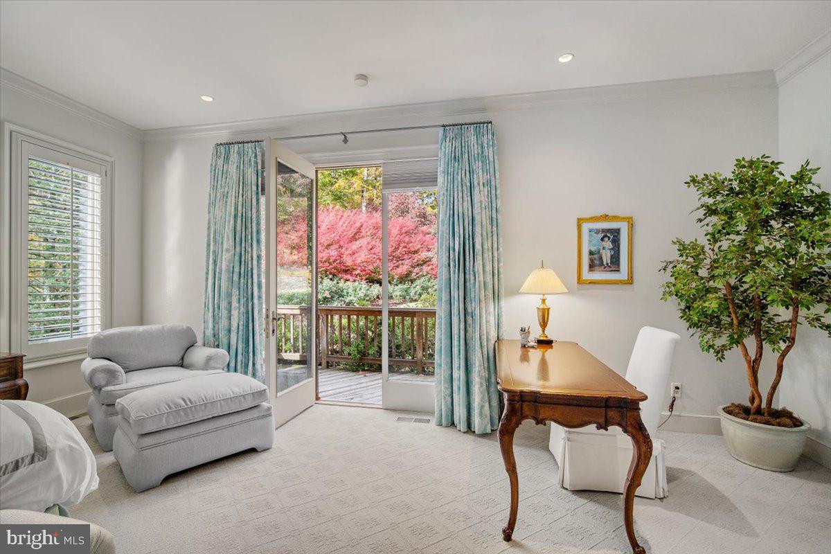 8917 HARVEST SQUARE COURT