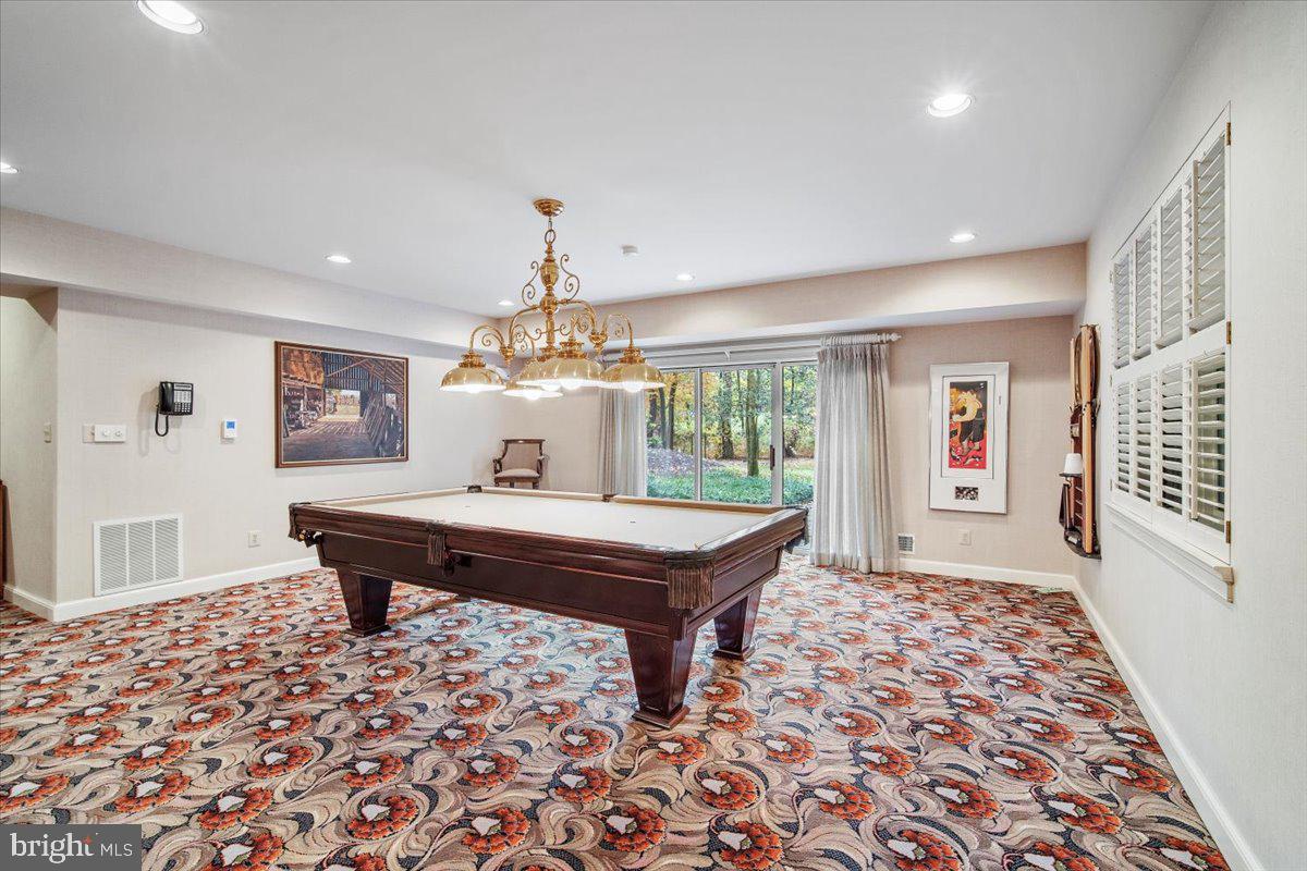 8917 HARVEST SQUARE COURT