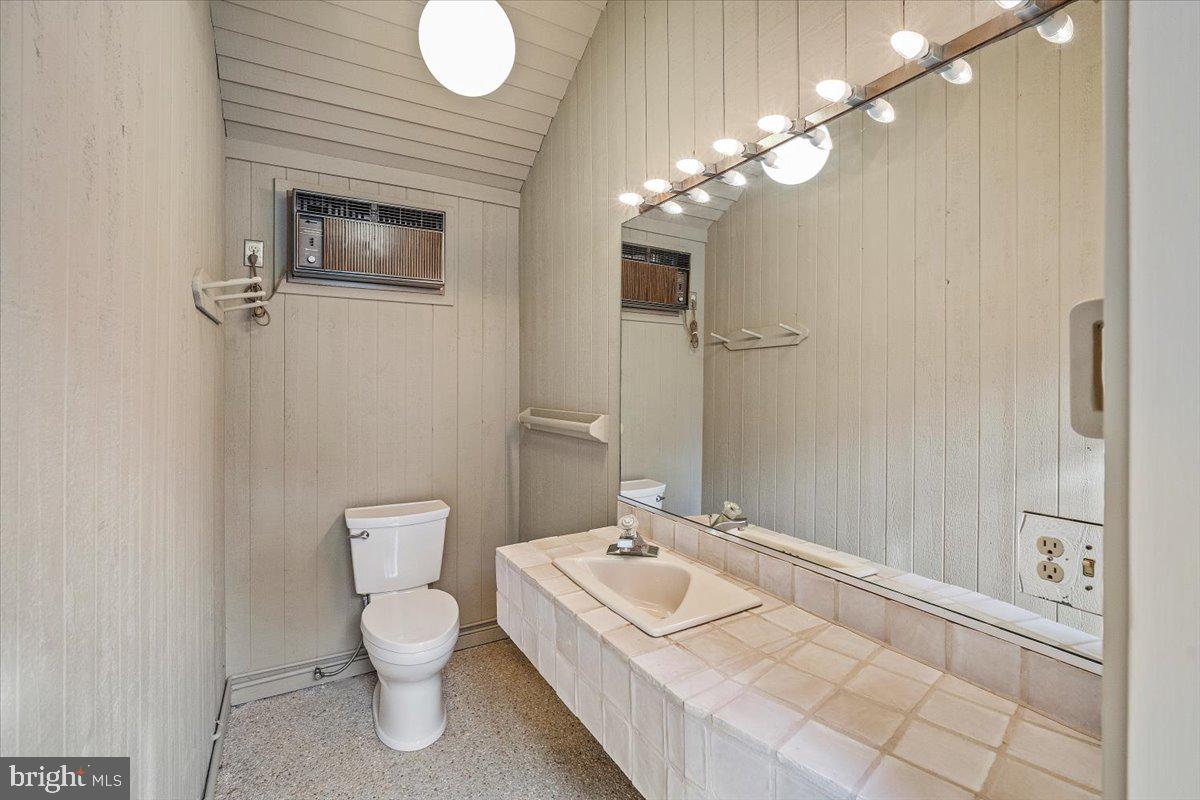 8917 HARVEST SQUARE COURT