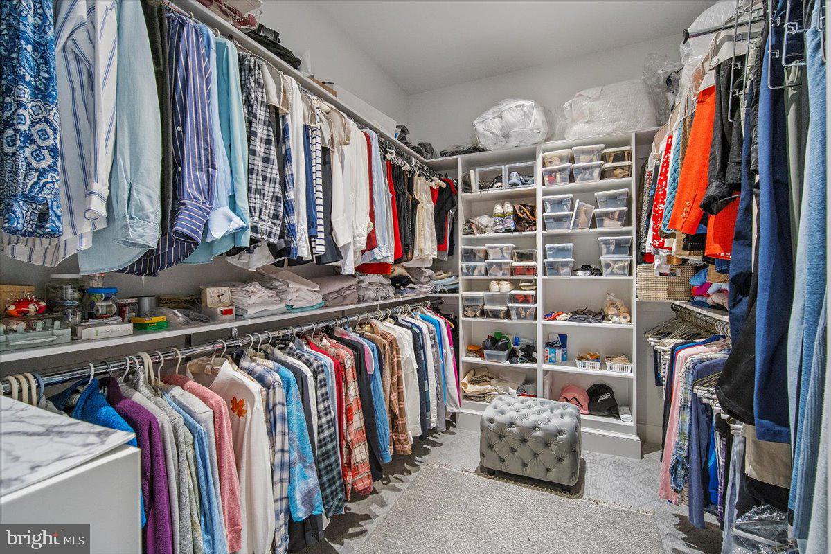 8917 HARVEST SQUARE COURT