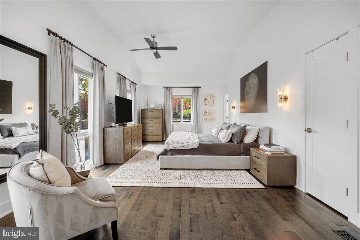 10801 SPRING KNOLL DRIVE