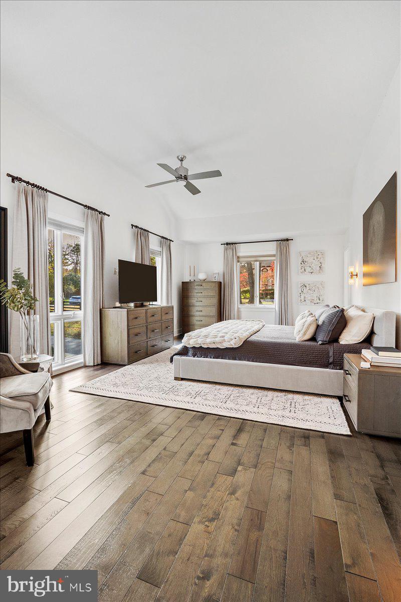 10801 SPRING KNOLL DRIVE