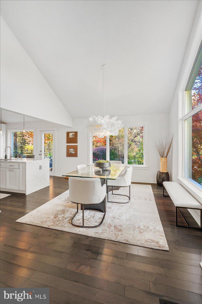 10801 SPRING KNOLL DRIVE