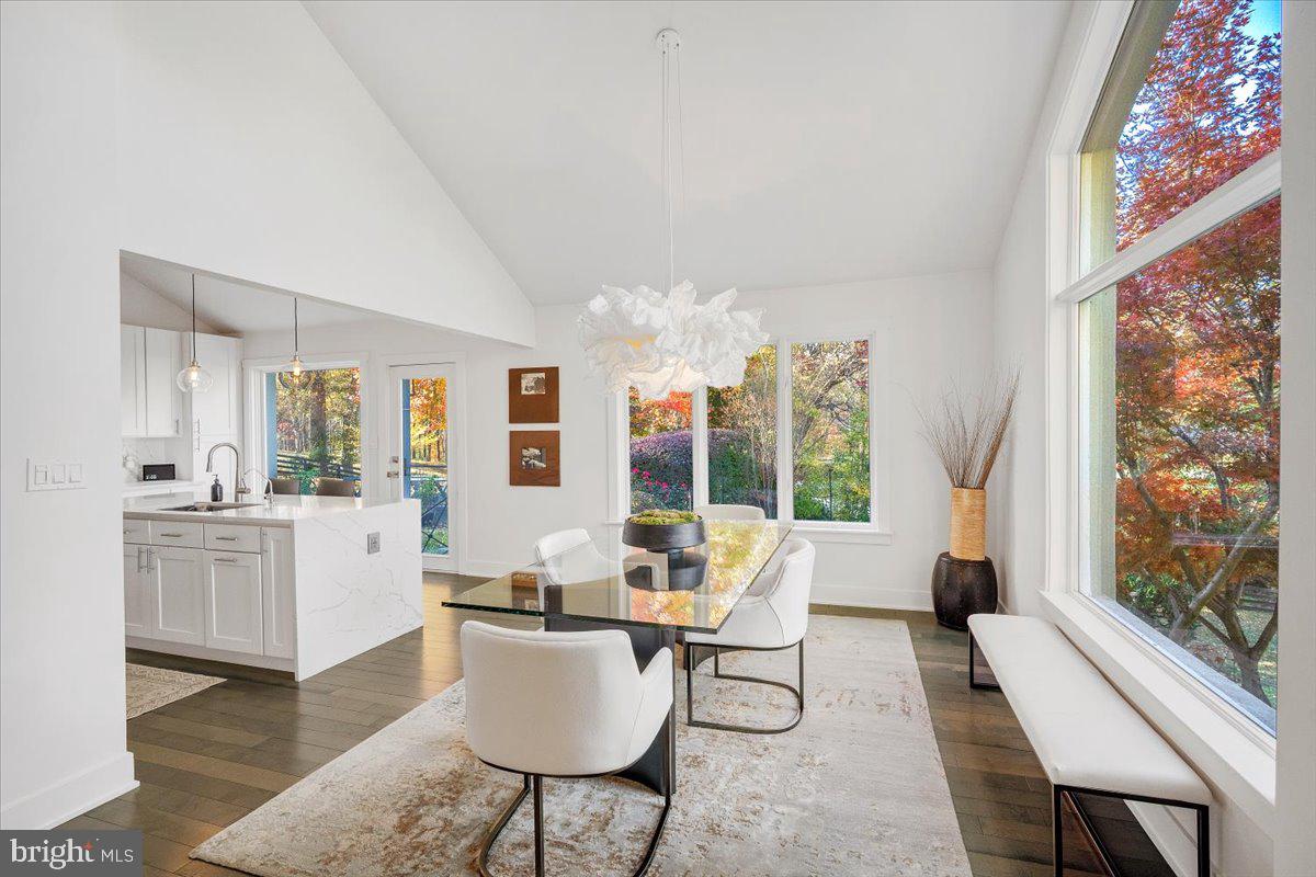 10801 SPRING KNOLL DRIVE