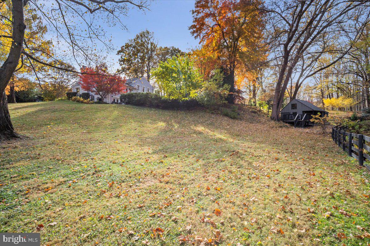 10801 SPRING KNOLL DRIVE