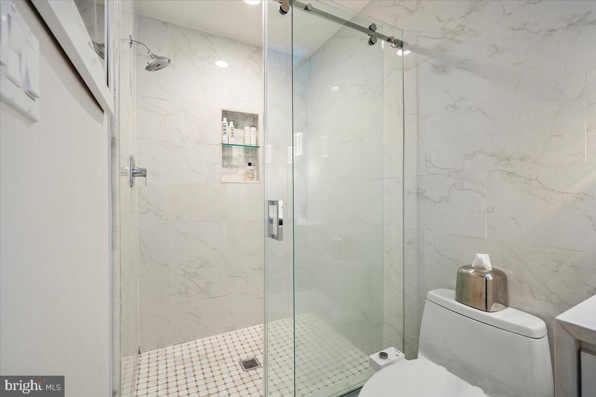 10801 SPRING KNOLL DRIVE