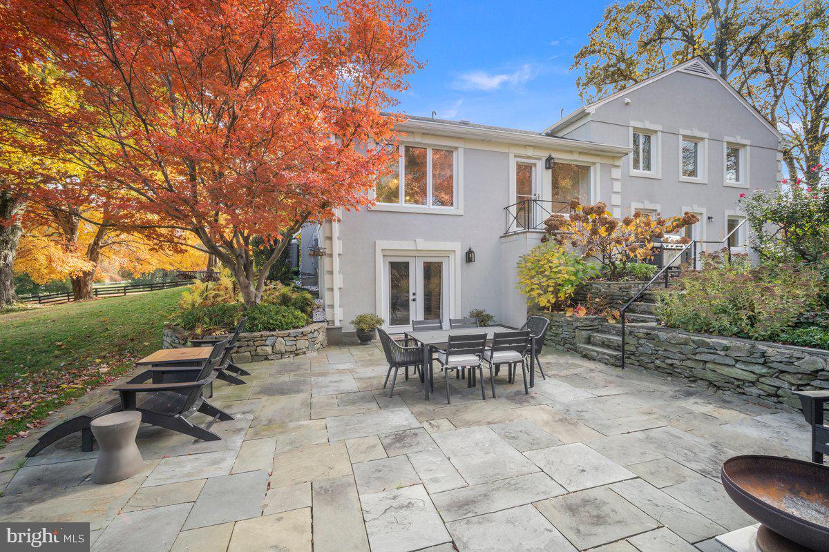 10801 SPRING KNOLL DRIVE