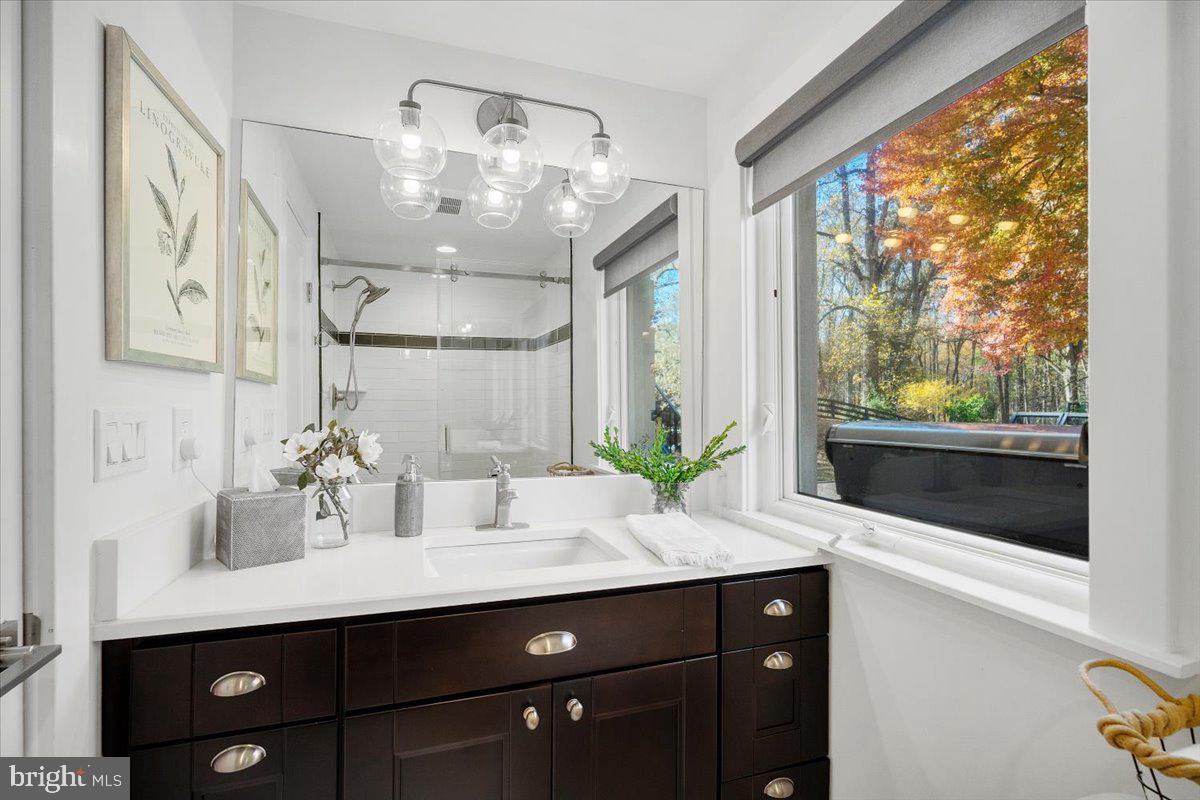 10801 SPRING KNOLL DRIVE