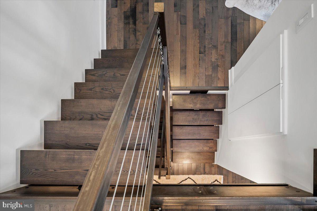 10801 SPRING KNOLL DRIVE