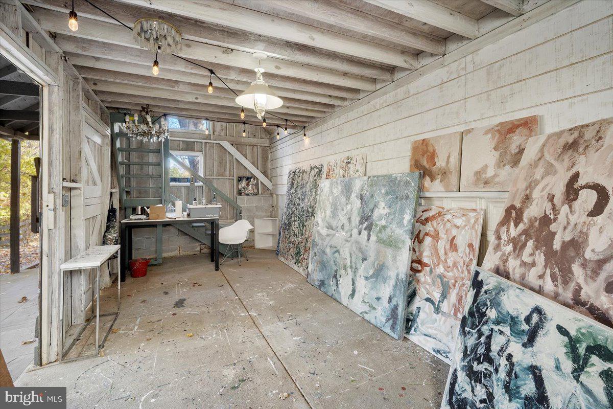 10801 SPRING KNOLL DRIVE