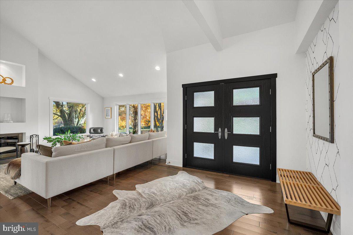 10801 SPRING KNOLL DRIVE