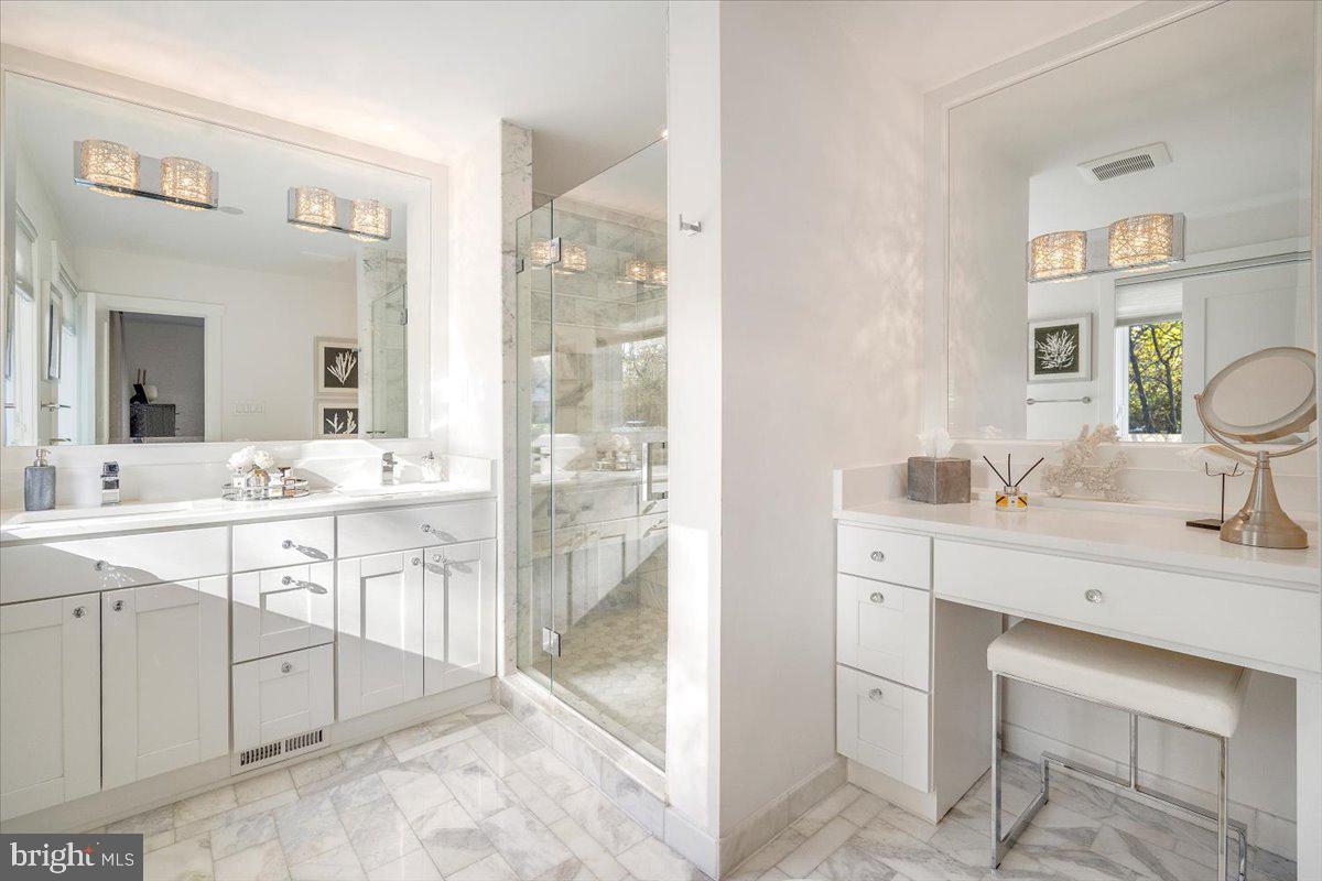 10801 SPRING KNOLL DRIVE