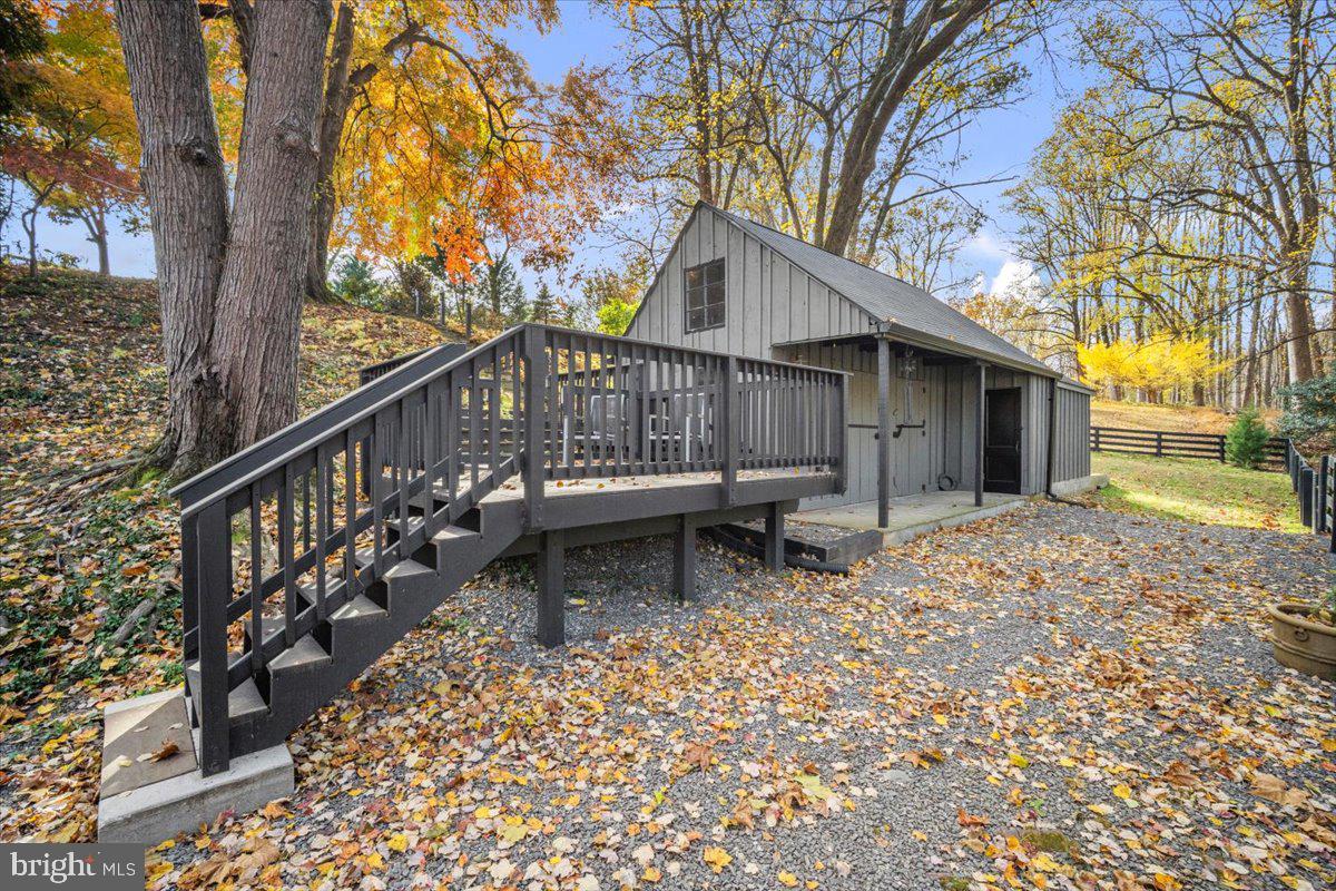 10801 SPRING KNOLL DRIVE