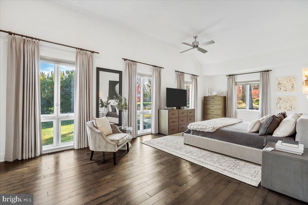 10801 SPRING KNOLL DRIVE