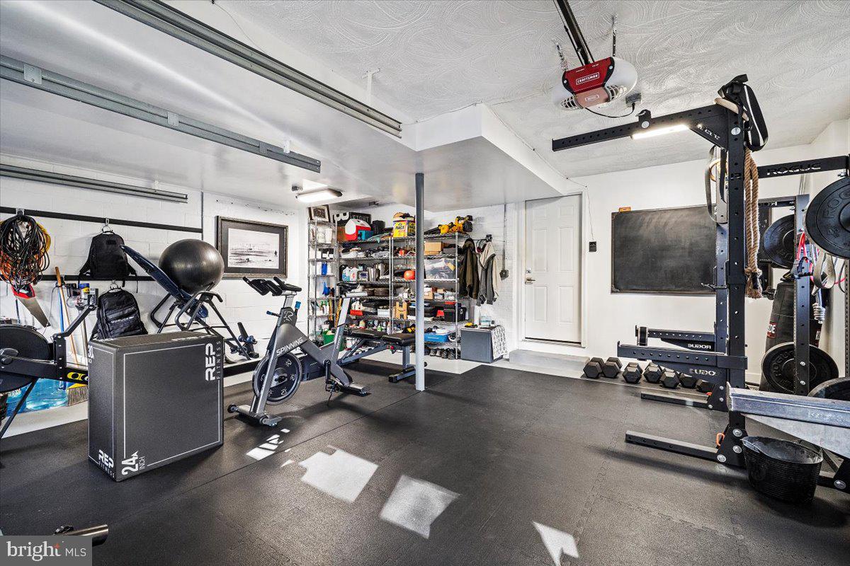 10801 SPRING KNOLL DRIVE