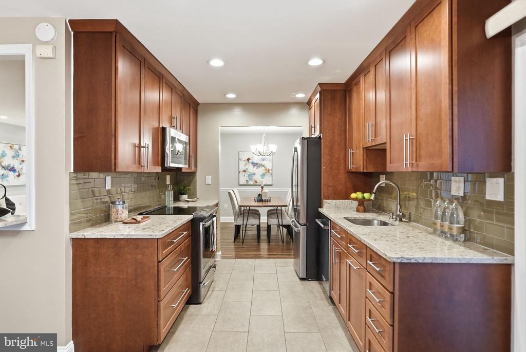 4 DABNEY COURT