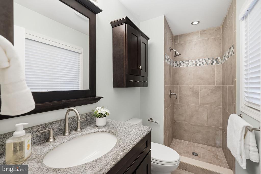 4 DABNEY COURT