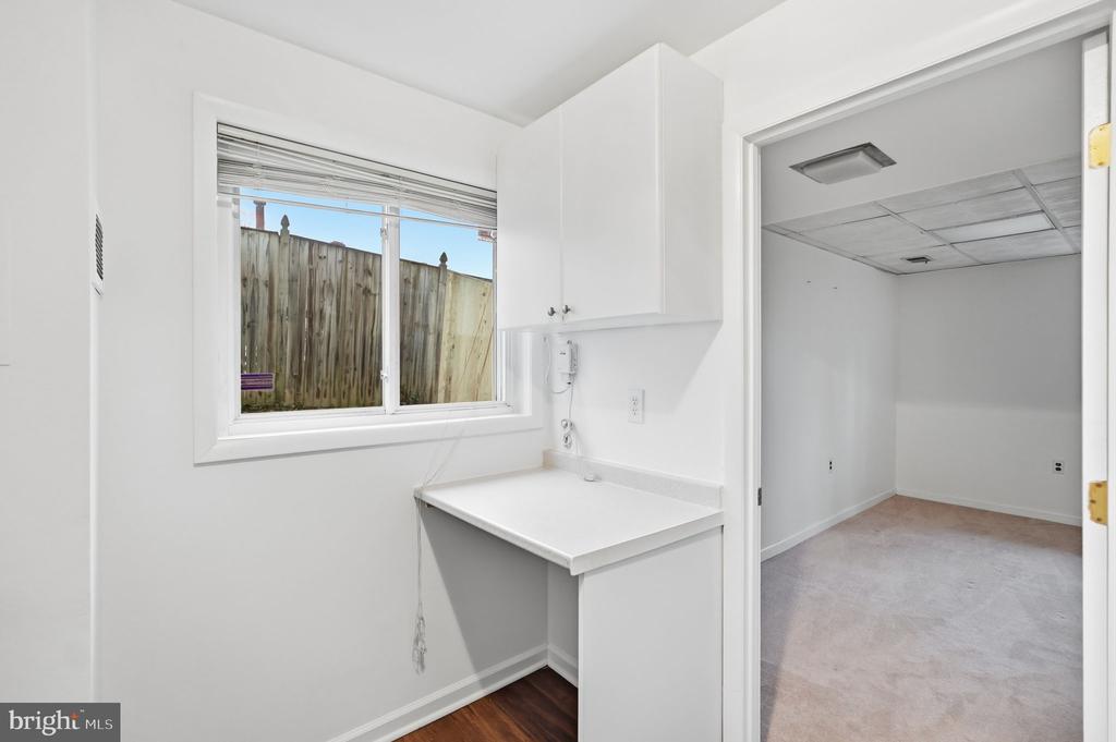 4 DABNEY COURT